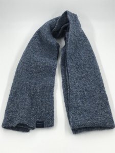 Elegance in Every Thread: Barts Sjaal