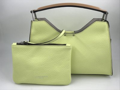 Gianni Chiarini Yellow Leather Handbag – Chic and Stylish Designer Bag