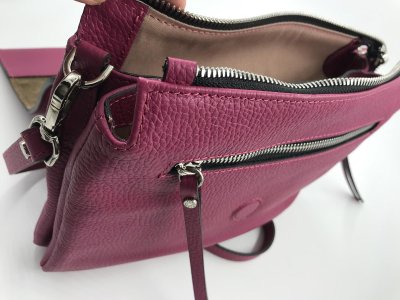 Gianni Chiarini Hot Pink Crossbody – Bold and Stylish Designer Bag