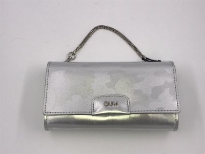 Gum Silver Handbag – Stylish and Durable Designer Bag